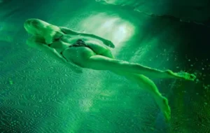 Lorde Swimming