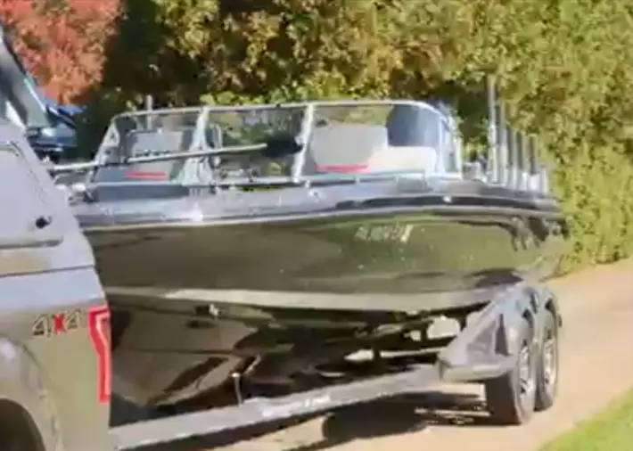 chase cominsky boat seized